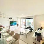 Daire Magnificient 3 Bedroom By The *