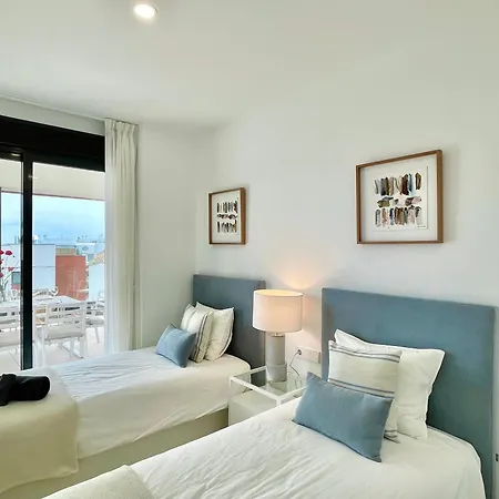 Appartement Magnificient 3 Bedroom By The