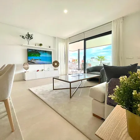 Magnificient 3 Bedroom By The * Fuengirola