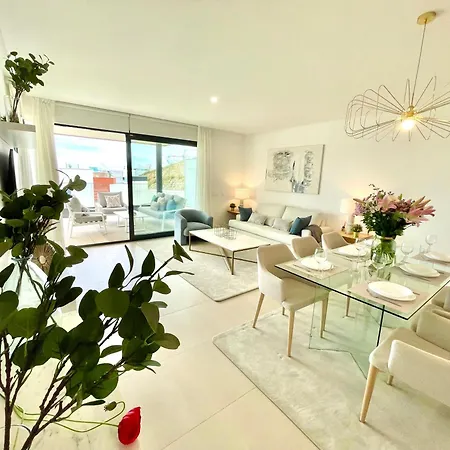 Lejlighed Magnificient 3 Bedroom By The