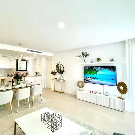 Lejlighed Magnificient 3 Bedroom By The