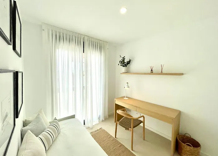 Apartment Magnificient 3 Bedroom By The