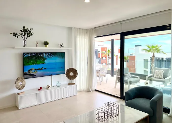 Daire Magnificient 3 Bedroom By The Fuengirola