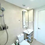 Magnificient 3 Bedroom By The Appartement *